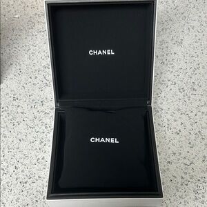 CHANEL Black Watch Box with Soft Interior and Textured Finish